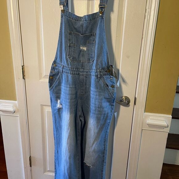 NWT SHEIN SYX women’s plus size faded Blue and Ripped Denim Overalls SZ1X - Picture 1 of 16